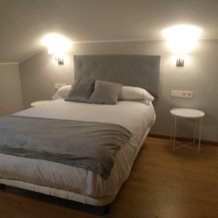 Apartamentos Prestin Onís المظهر الخارجي الصورة