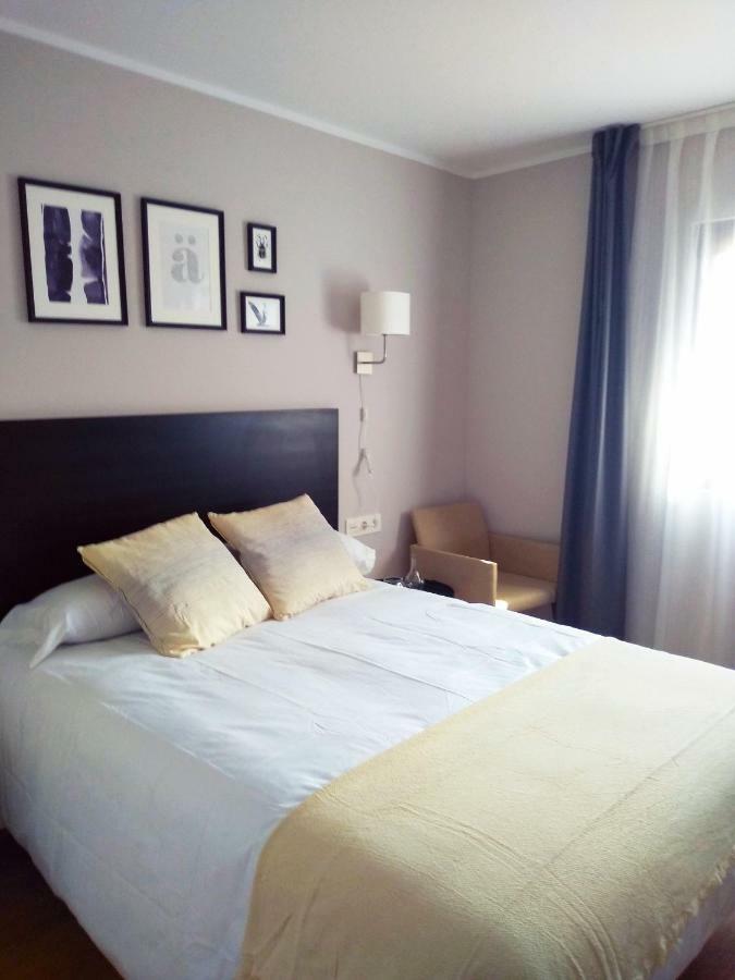 Apartamentos Prestin Onís المظهر الخارجي الصورة