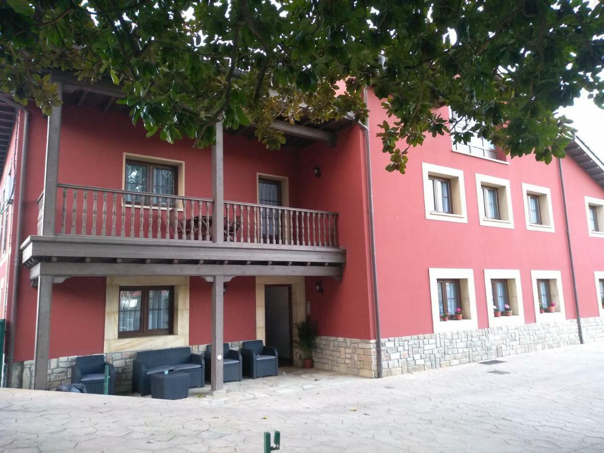 Apartamentos Prestin Onís المظهر الخارجي الصورة