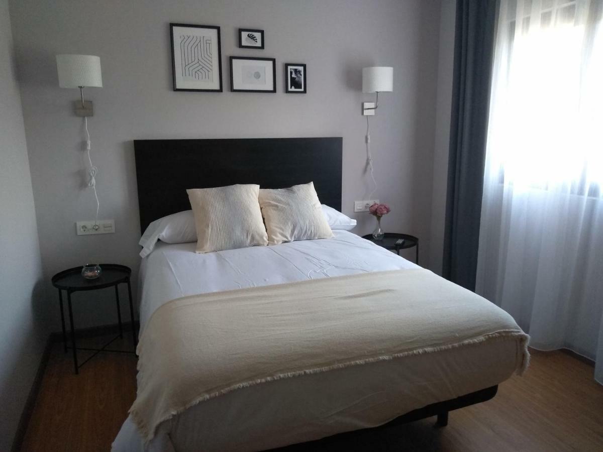 Apartamentos Prestin Onís المظهر الخارجي الصورة